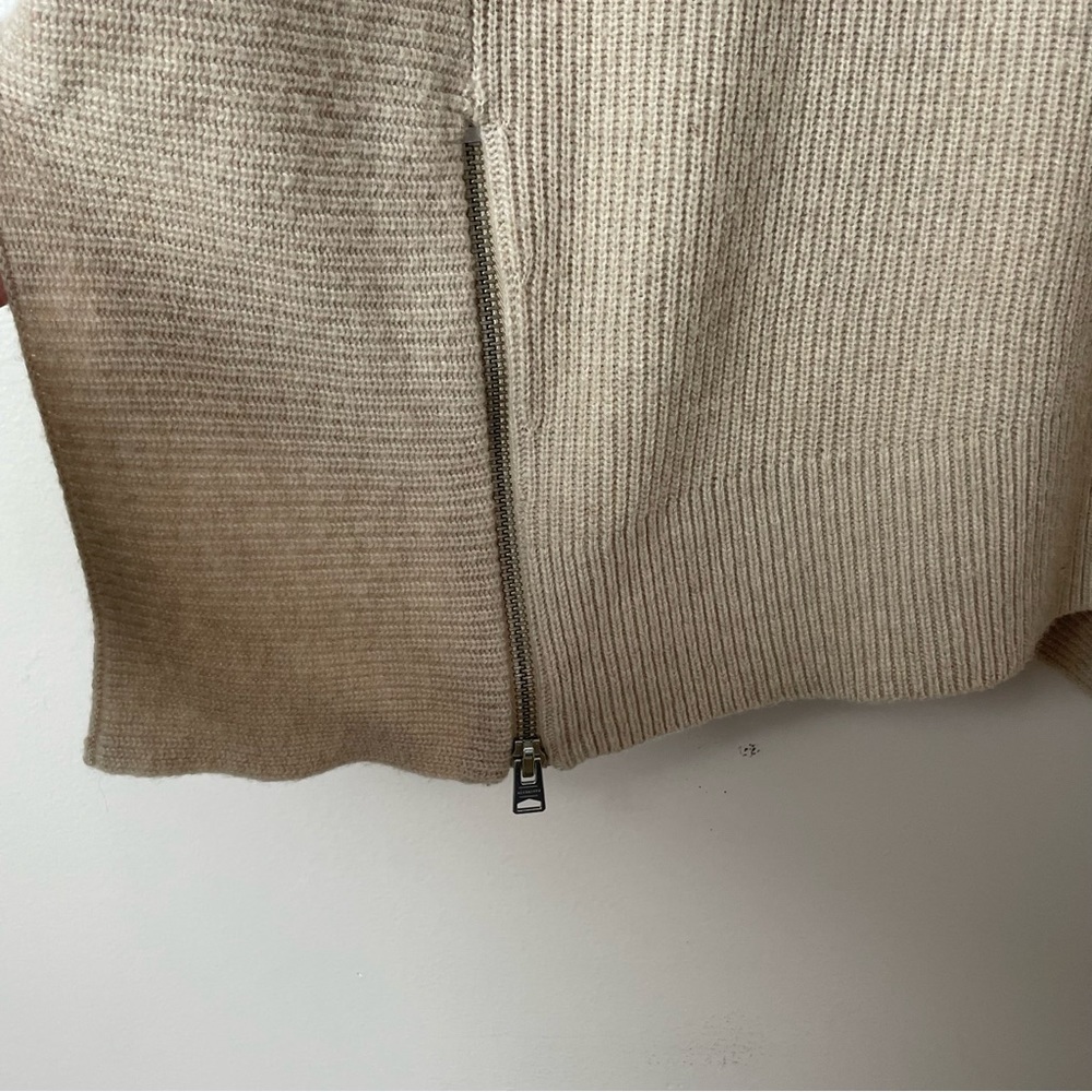 All Saints Sweater V-Neck Cold shoulder Asymmetrical Hemline 3 quarter XS - Picture 6 of 14